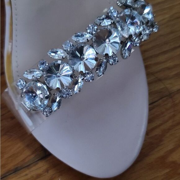 Elegant heels  - Picture 5 of 5